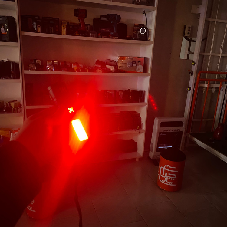 تست نور چراغ قوه ZY-618 اسمال سان